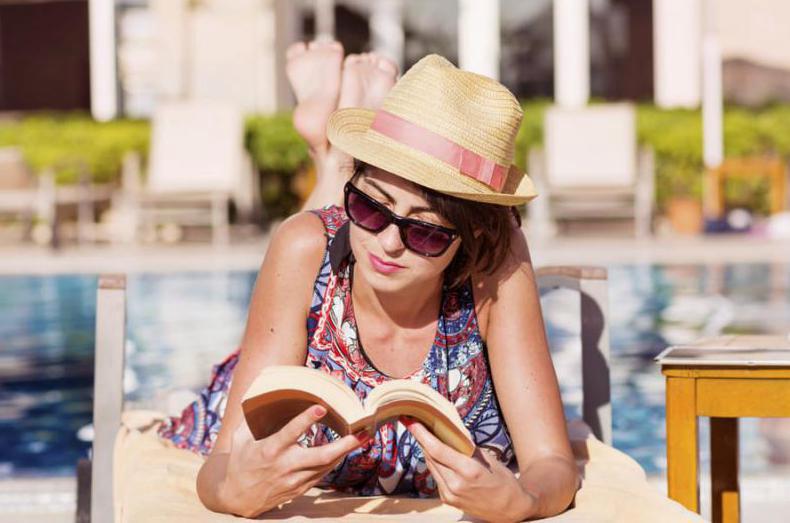 Zaplanuj urlop z książką – Pobudź wyobraźnie na wakacjach